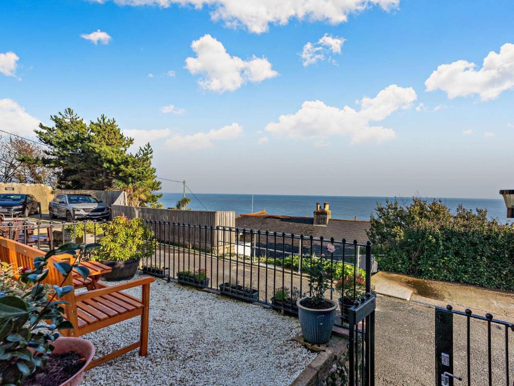 2 Bed in Ventnor 94193, Ventnor