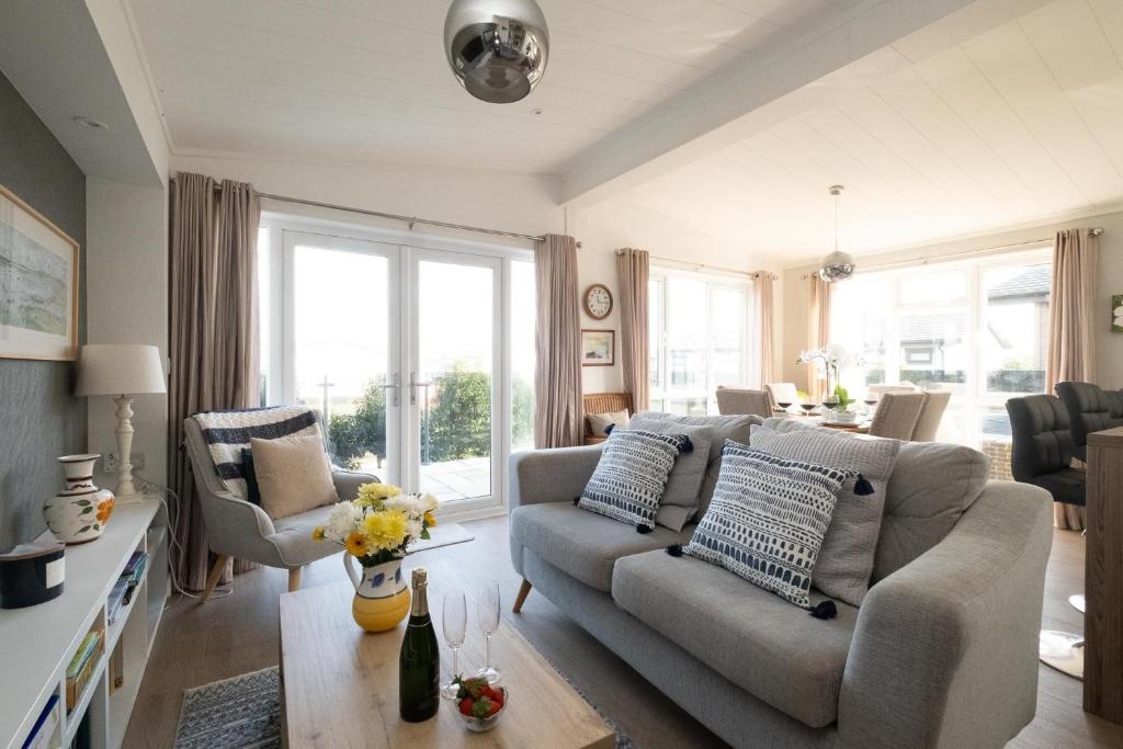 Pebbles - Church Farm - Aldeburgh Coastal Cottages, Aldeburgh