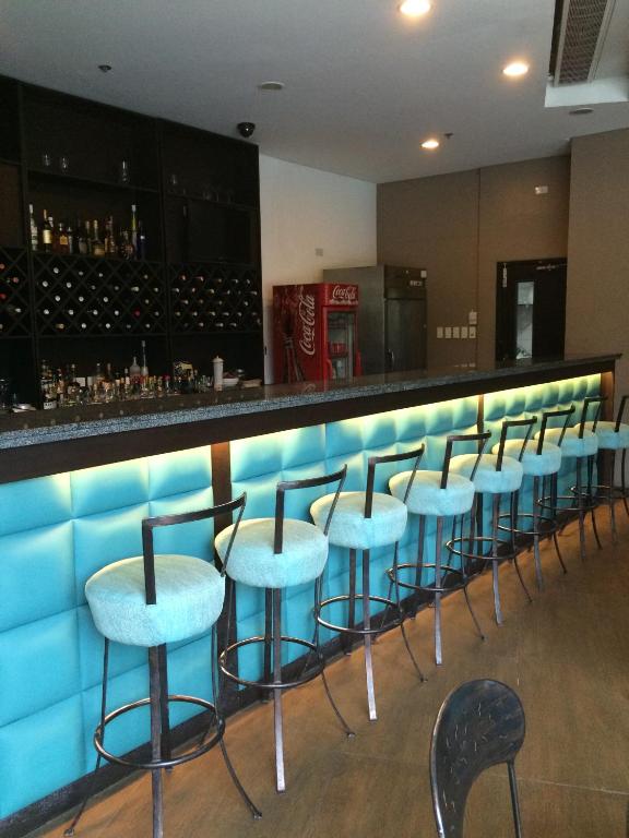 Bar/lounge