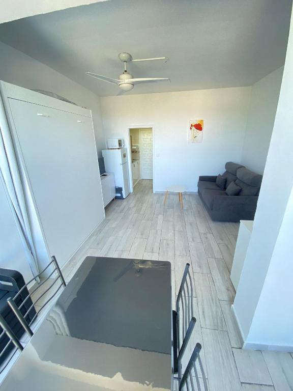 Studio avec Piscine et Parking - 5