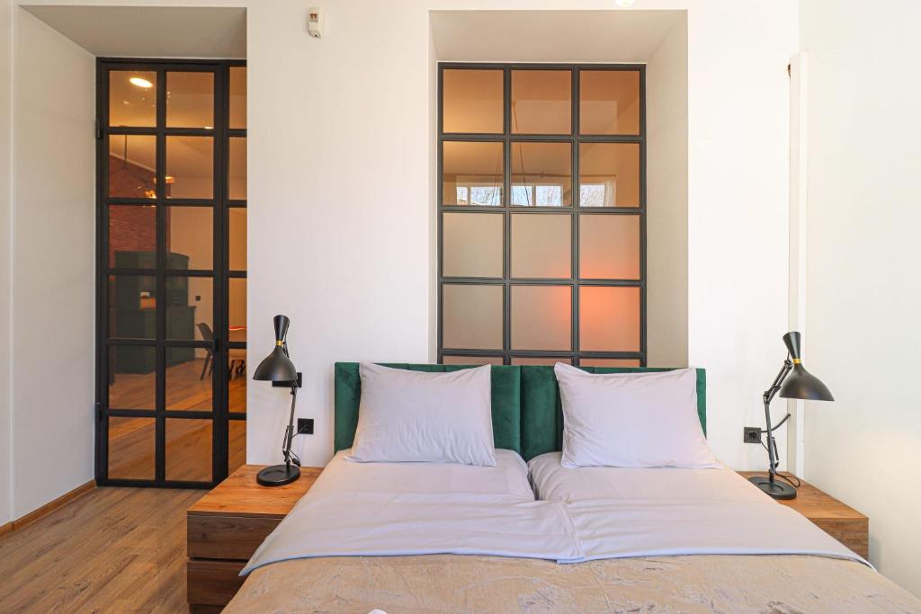 Stylish 1BR Apartment in Tbilisi - By Wehost, Tbilisi