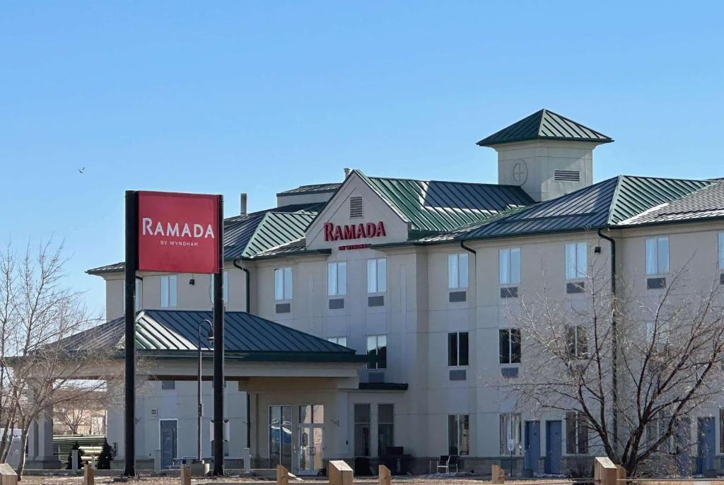 Ramada by Wyndham Estevan, Estevan