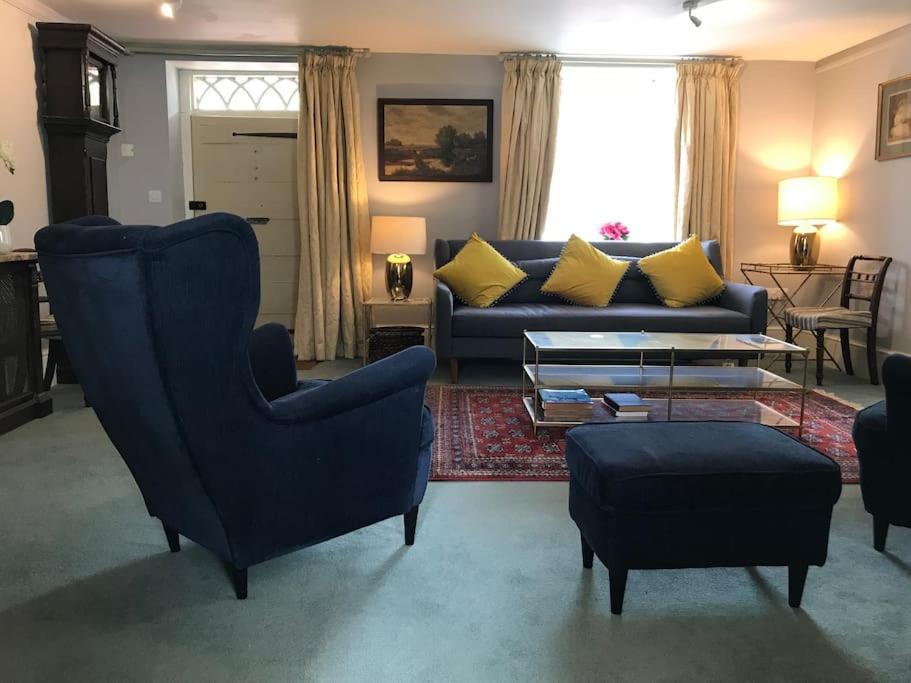 A gorgeous, two double bedroom, period cottage., Brasted