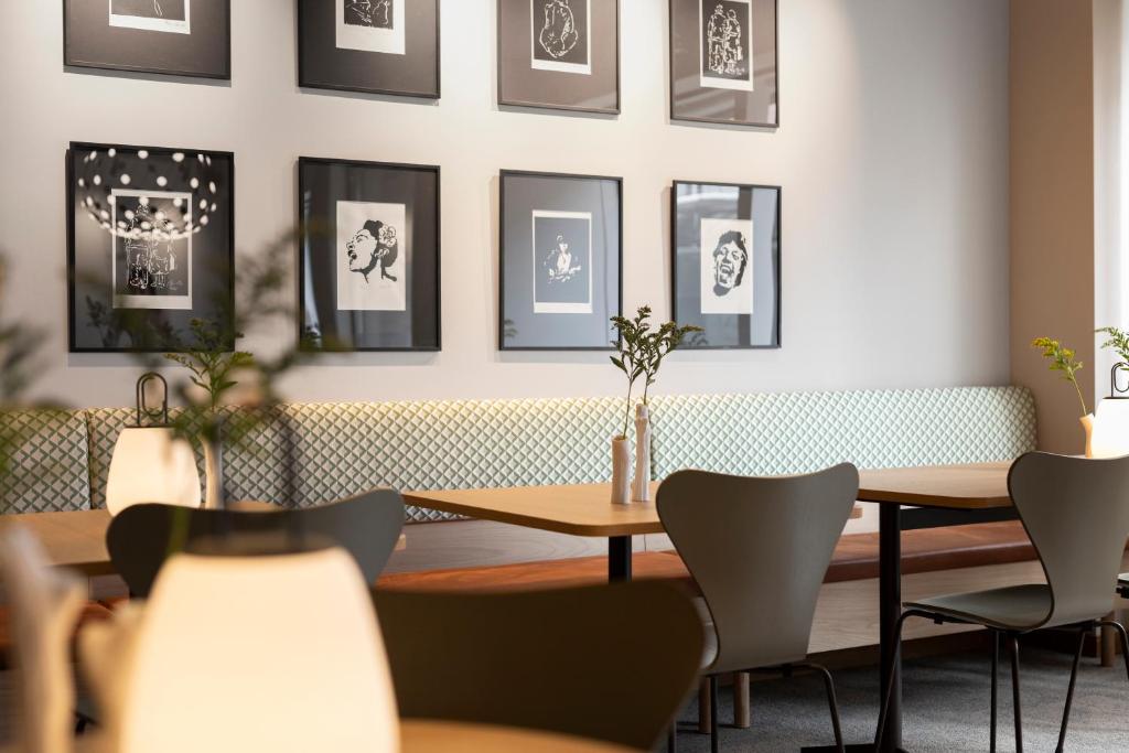 フロント・ロビー