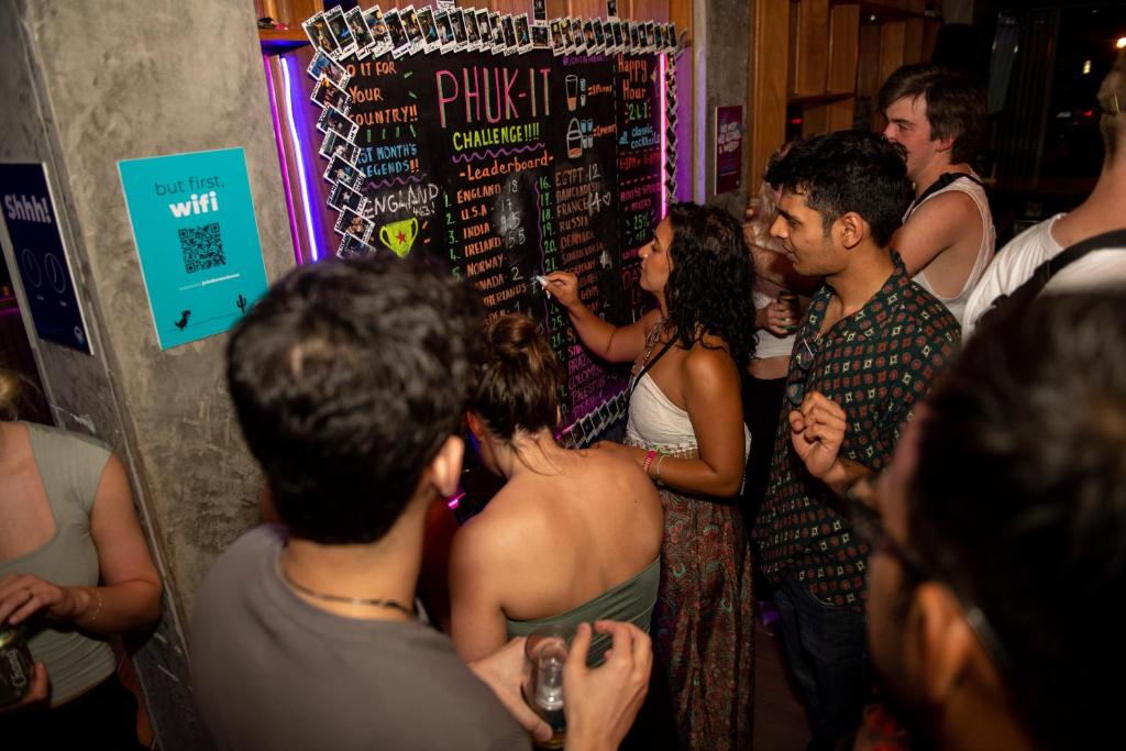 Bar/lounge