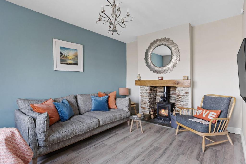 Bumble Cottage, Torcross, Torcross
