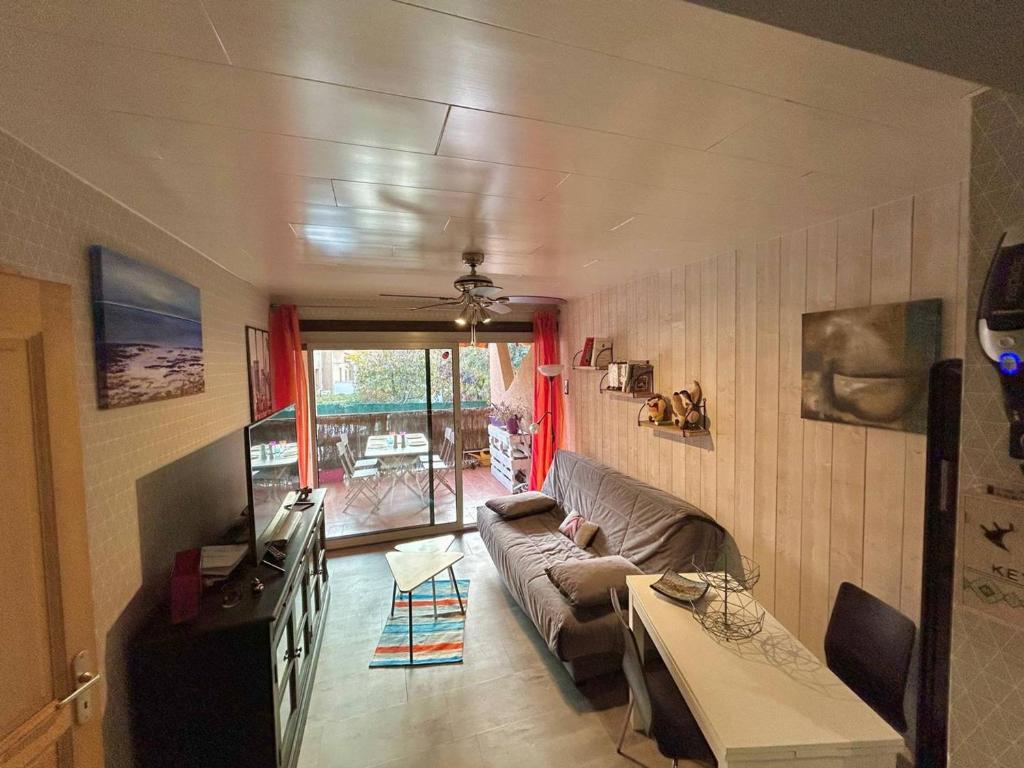 Superbe T2 Rez-de-Jardin Proche Plage avec Terrasse et Parkings - Argelès-sur-Mer - FR-1-388-220 - 1