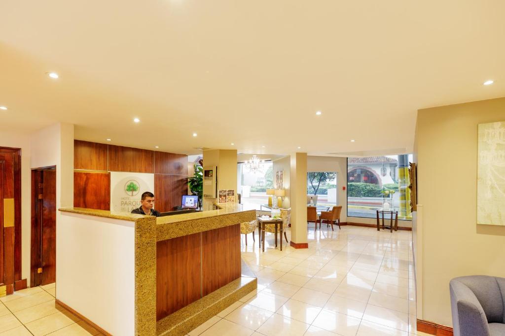 Exterior view, Parque del Lago Boutique Hotel in San Jose