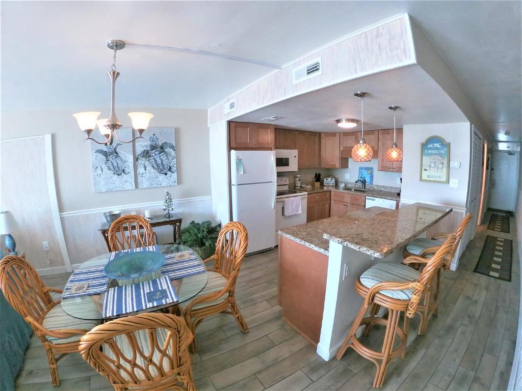 Beautiful Oceanfront Condo 505, Myrtle Beach