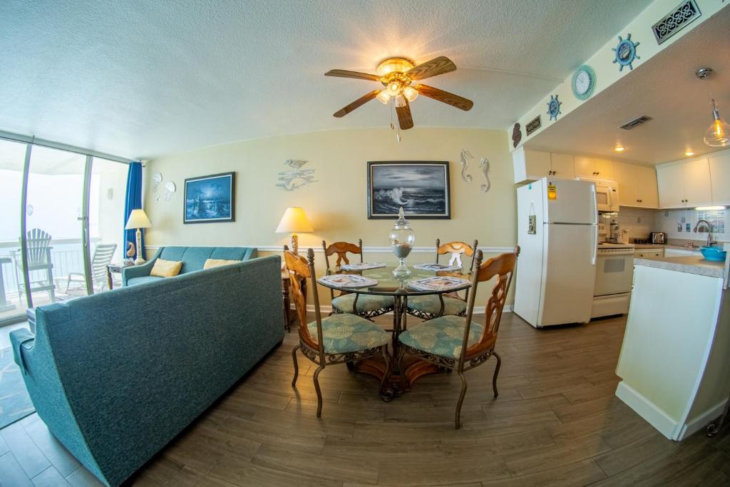 Beautiful Oceanfront Condo 910, Myrtle Beach