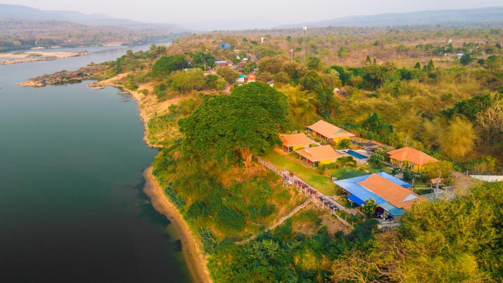 ทัศนียภาพภายนอกโรงแรม