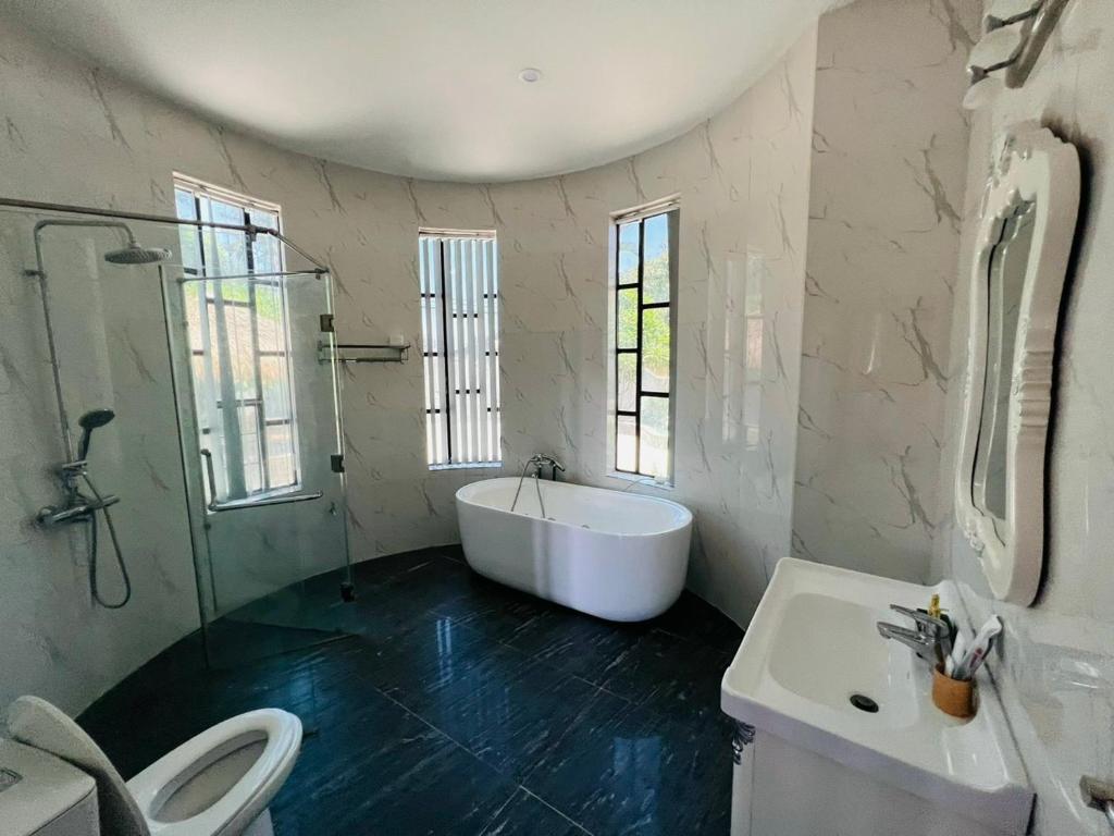 New Luxury villa - Venuestay