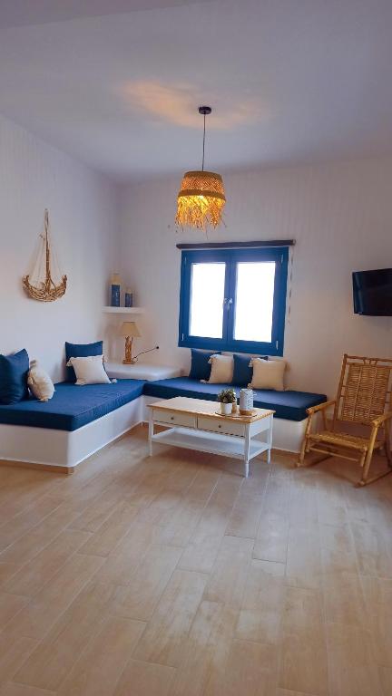 Castle view, Panteli