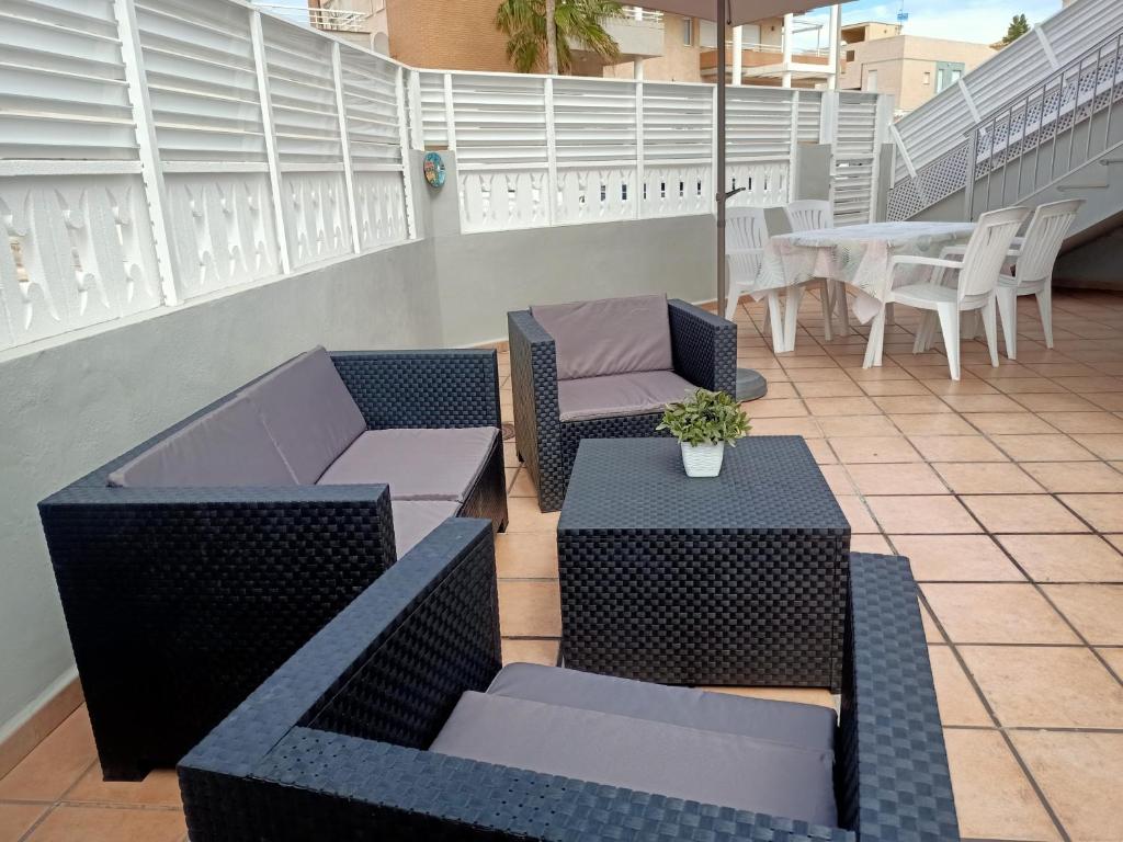 Gran Terraza cerca del mar. - 2