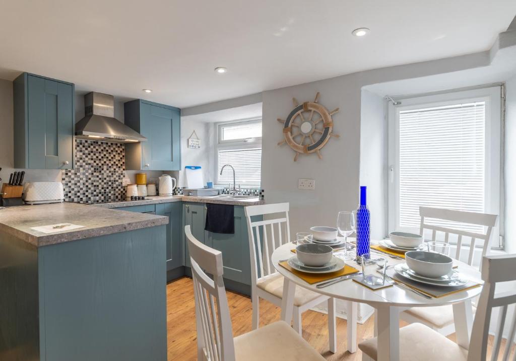 Inviting Traditional Fishermens cottage in the heart of the village, close to the harbour, Mevagissey