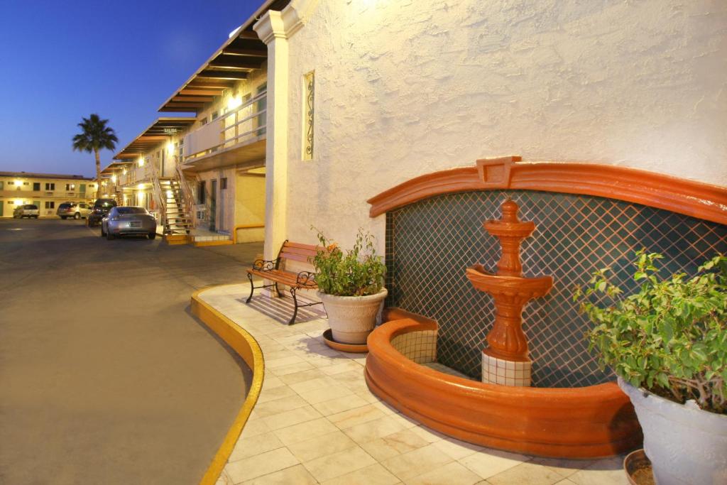 Hotel Azteca de Oro Mexicali photo