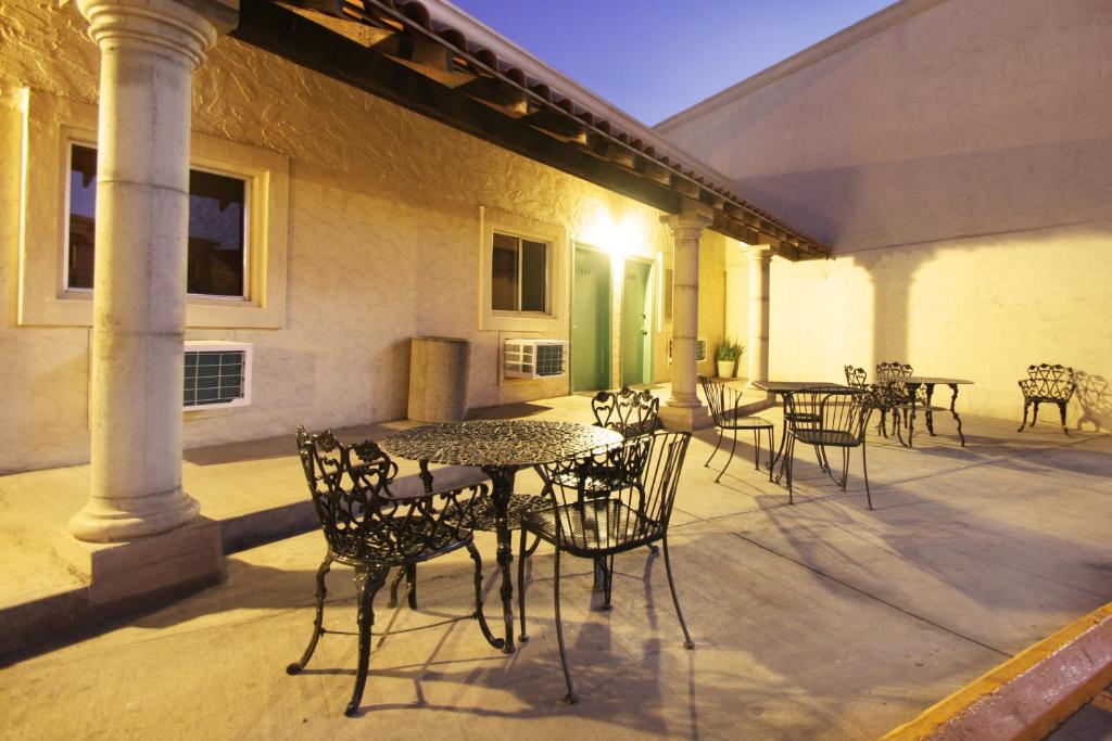 Hotel Azteca de Oro Mexicali photo