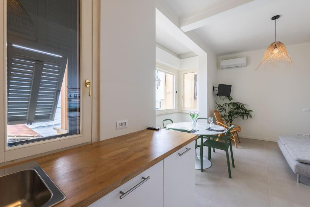 Effe's apartment- ARYA seaview -parcheggio gratuito - 3