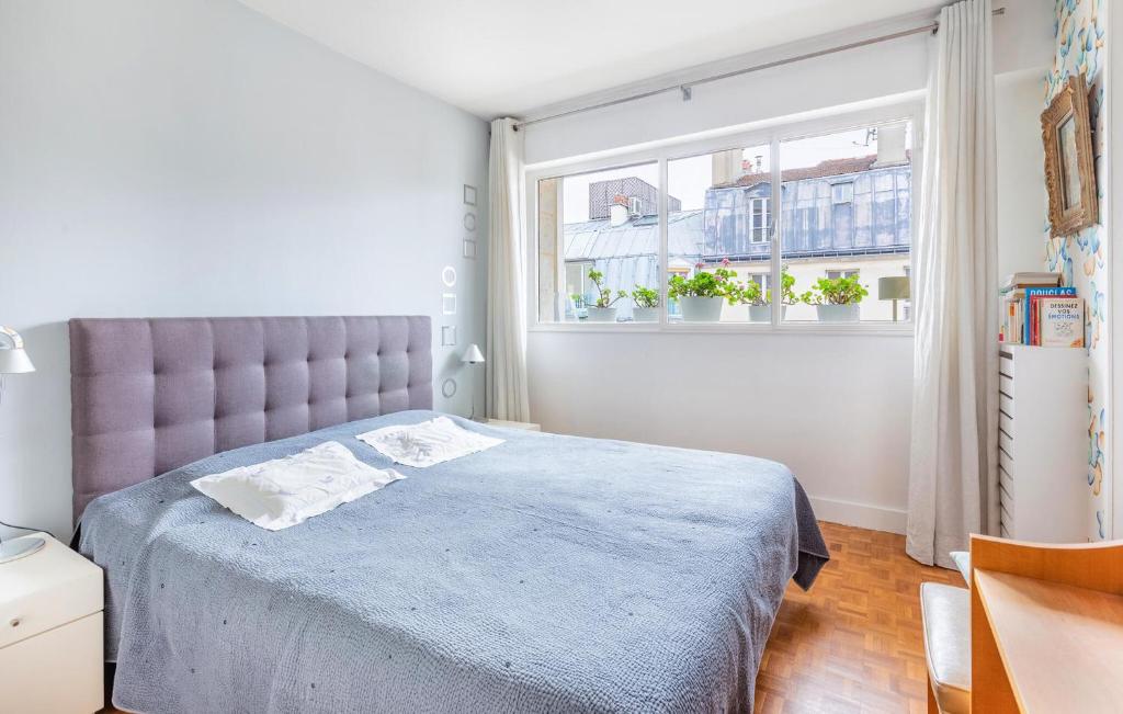Awesome Apartment In Paris With Wifi - 5
