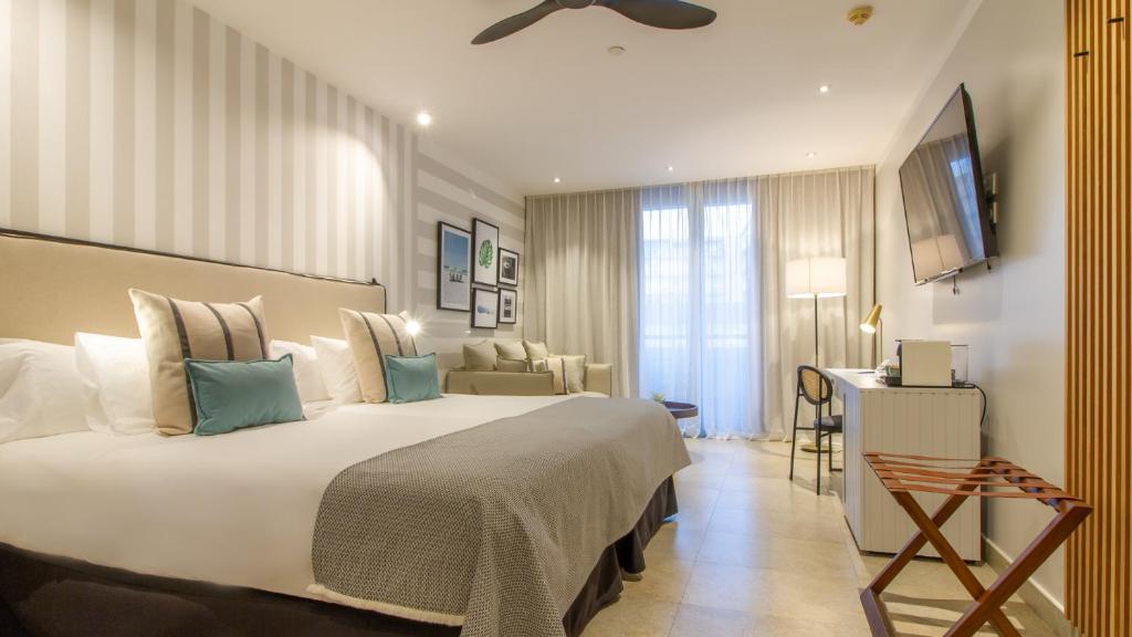 SOLYMAR Gran Hotel — Pokoje in Calpe, Wspólnota Walencka