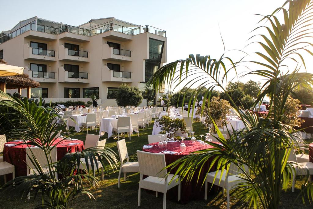 Cefalù Sea Palace — Restauracje i bary in Cefalù, Sycylia