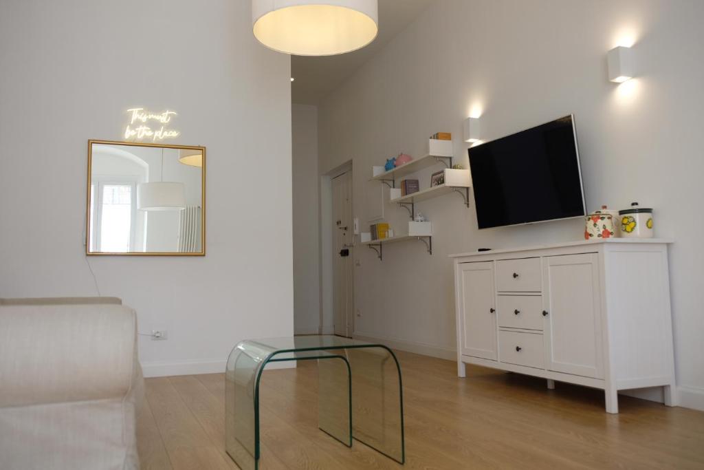 Via Gattini Suite - 5
