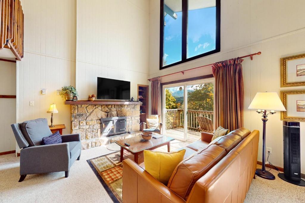 Bee Branch 35, Sugar Mountain