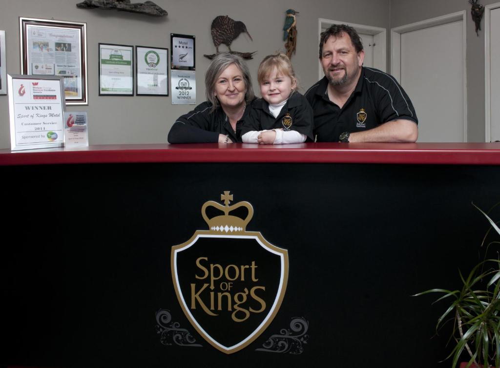 Sport of Kings Motel photo