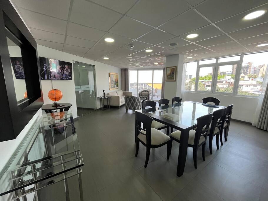 Apartamento Familiar Cerca Parque Kennedy - 4