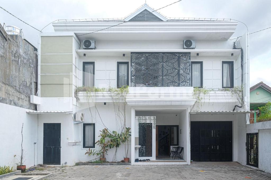 Rumah Daun Timoho Yogyakarta RedPartner