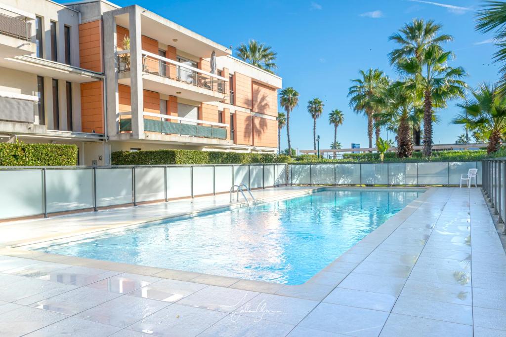 Royal Cap, Villeneuve-Loubet