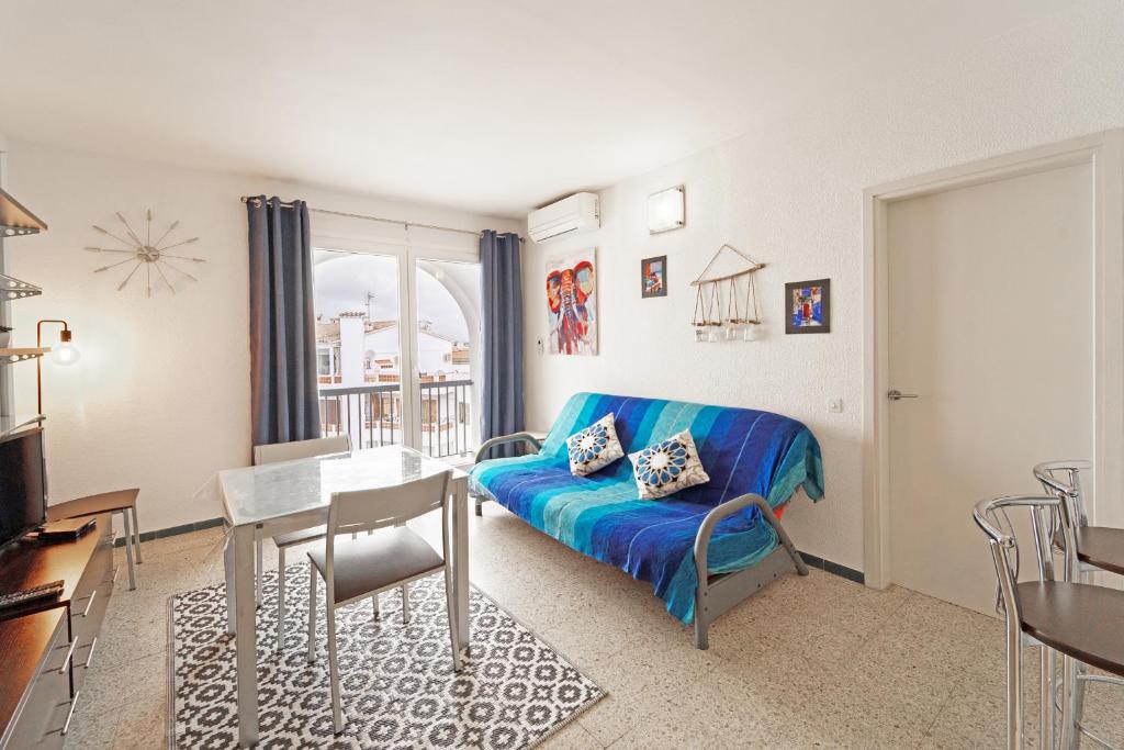 WELCS APARTAMENTO 107 EMP con Terraza - 3