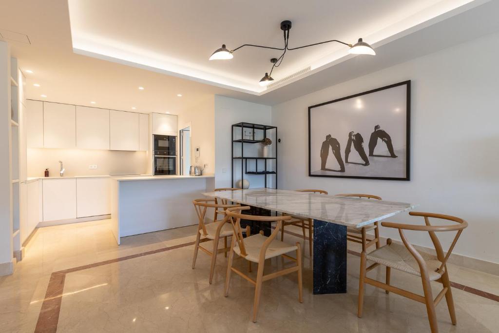 Lujoso Apartamento con piscina en Paseo Maritimo Marbella - 5
