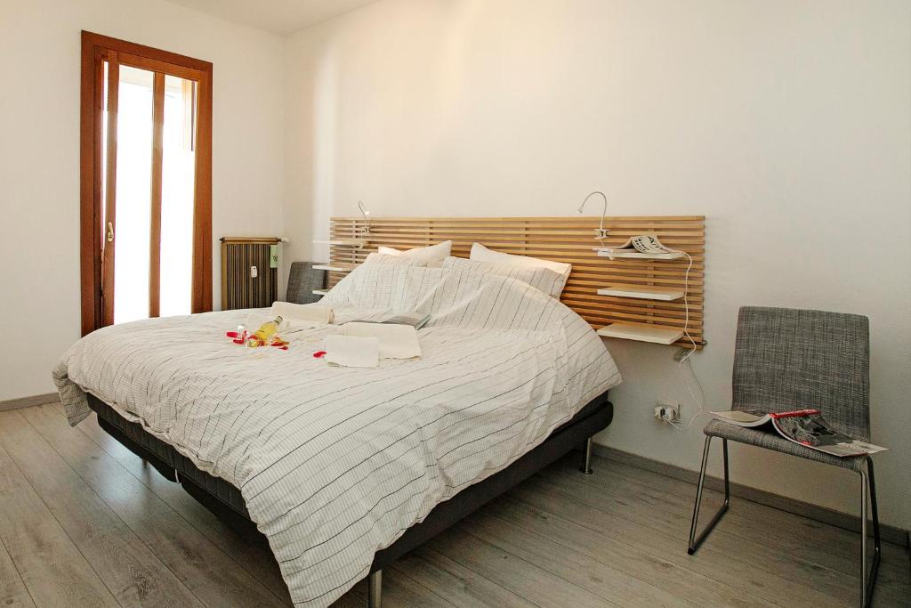 Spiaggia Azzurro -lakeside with terrace - Happy Rentals - 5