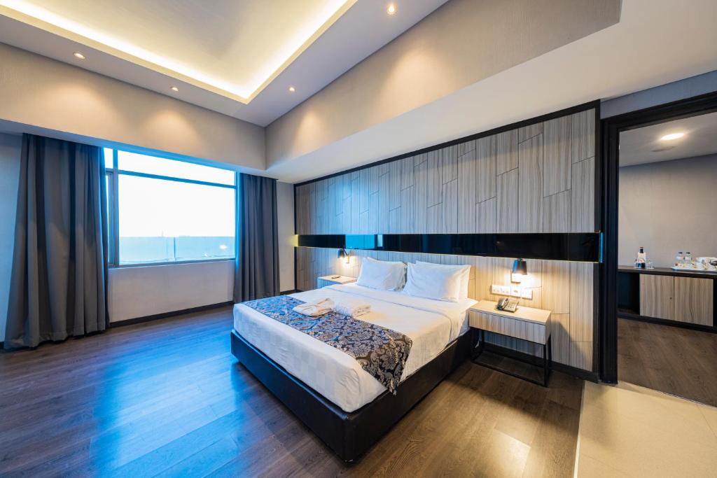 グランド ジャトラ プカンバルー ホテル (Grand Jatra Pekanbaru Hotel)