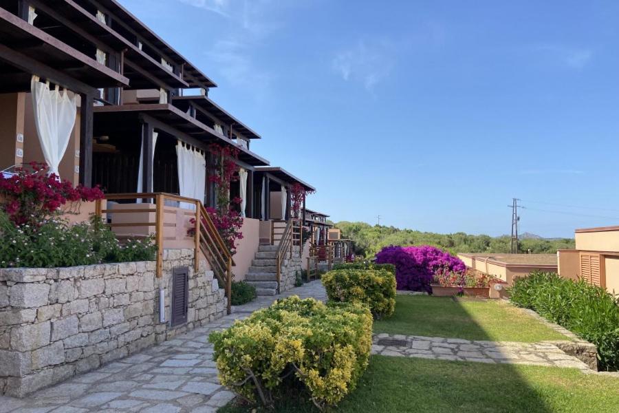 Porto Laconia Residence — Hotel building in Cannigione, Sardinia