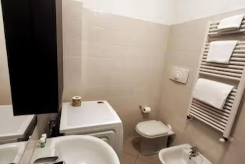App 27 Parcheggio Privato - Accogliente Monolocale - 5