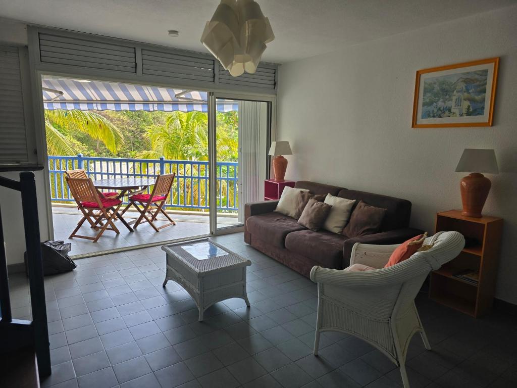 Pieds dans l'Ô au Diamant, Le Diamant