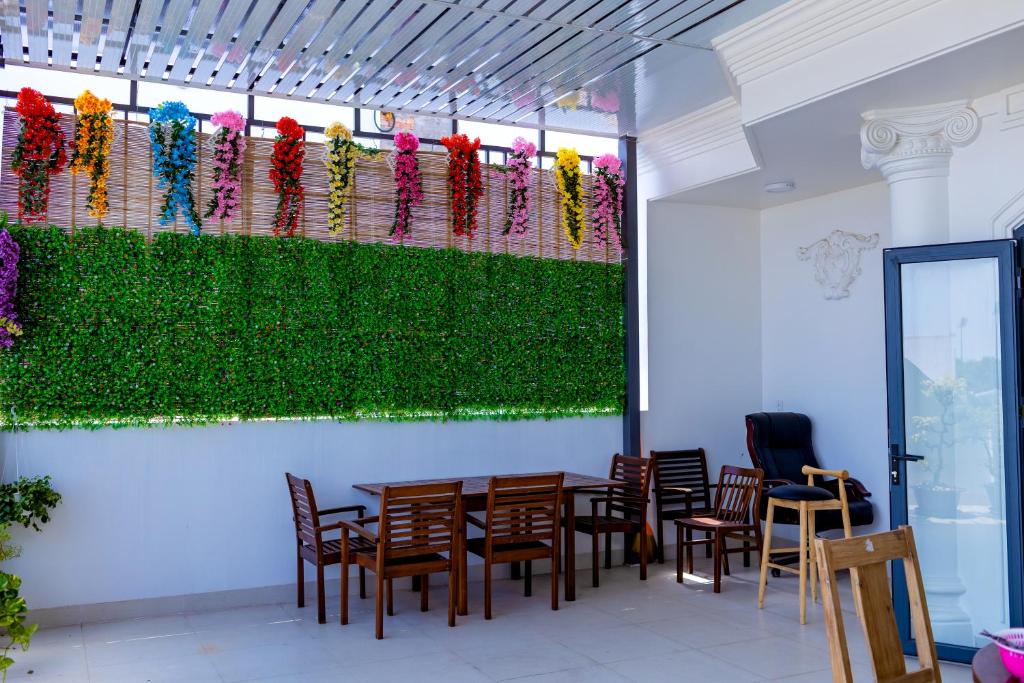 Tân Hiệp Hotel