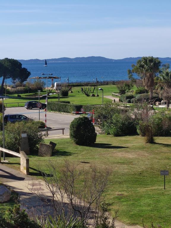 Studio plage de l'argentiére LA LONDE LES MAURES - 1