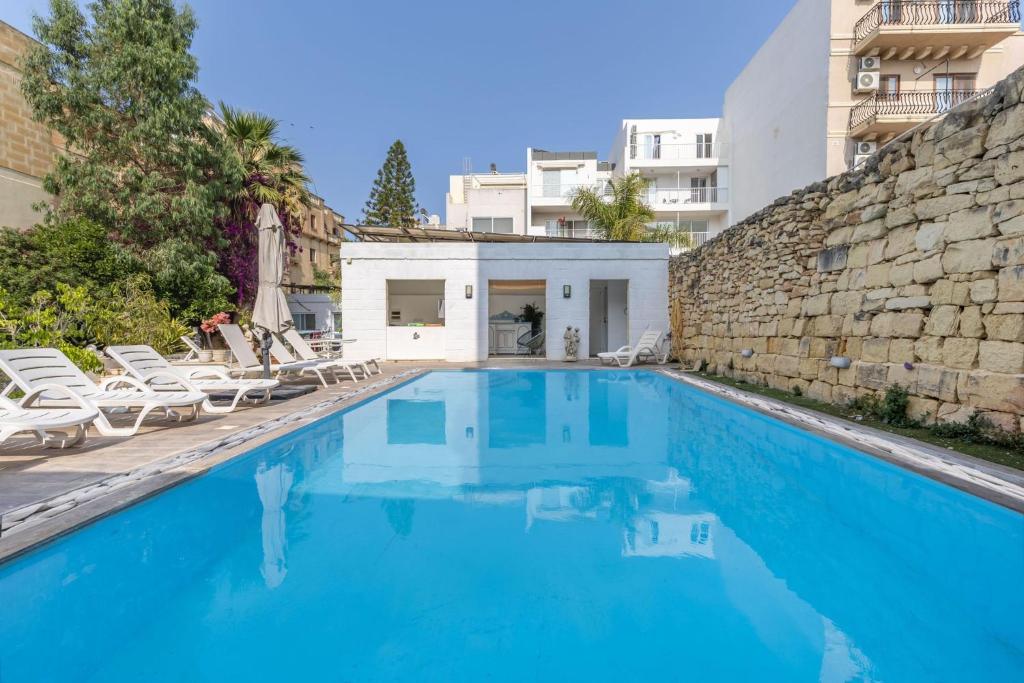 Suite 7 at Palazzo Seraphim Boutique living in St Julians, Saint Julianʼs