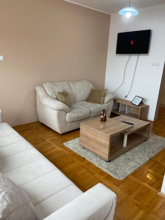 SKY2 APARTMAN - 3