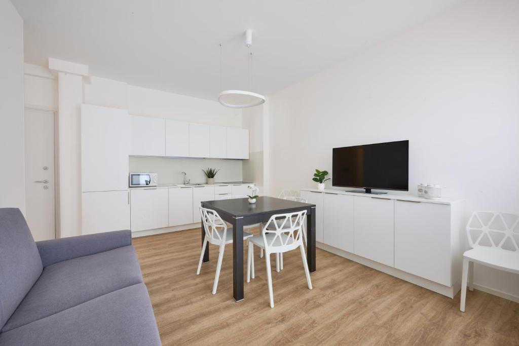 Union Apartments - 2