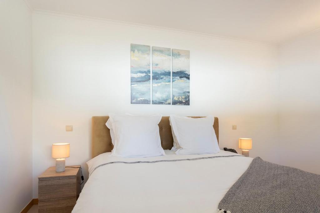 Varandas do Castelo By Garvetur — Hotel rooms in Albufeira, Faro