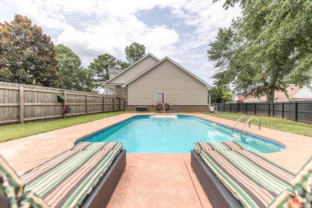 Not in service, Warner Robins