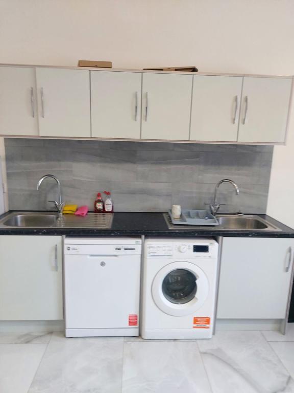 Masfol comfort house, Oldham