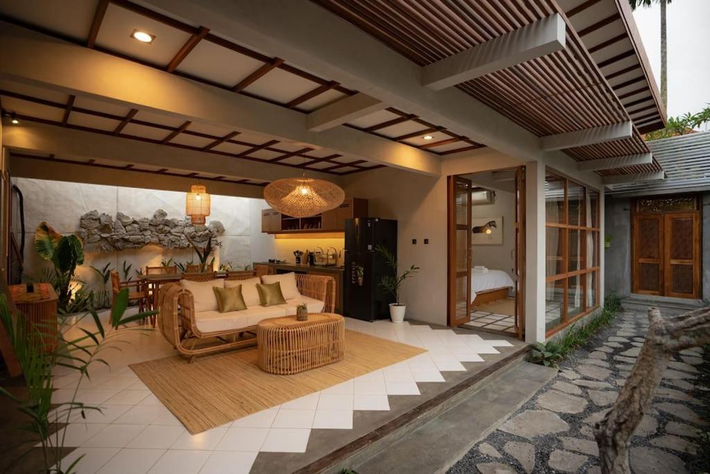Harapura Villa, Nyuh Kuning, Ubud