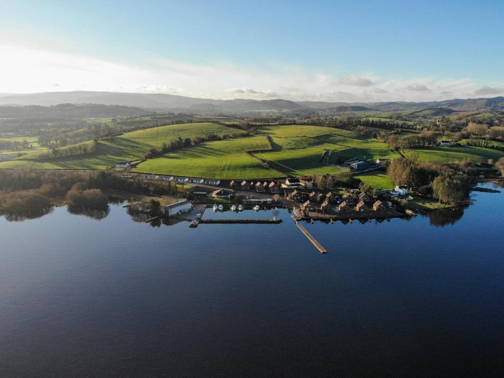 Tullybay Holiday Lodges, Enniskillen
