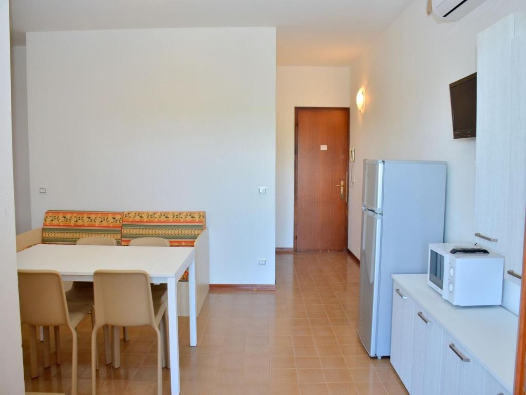 Spacious flat with fireplace terrace - 3