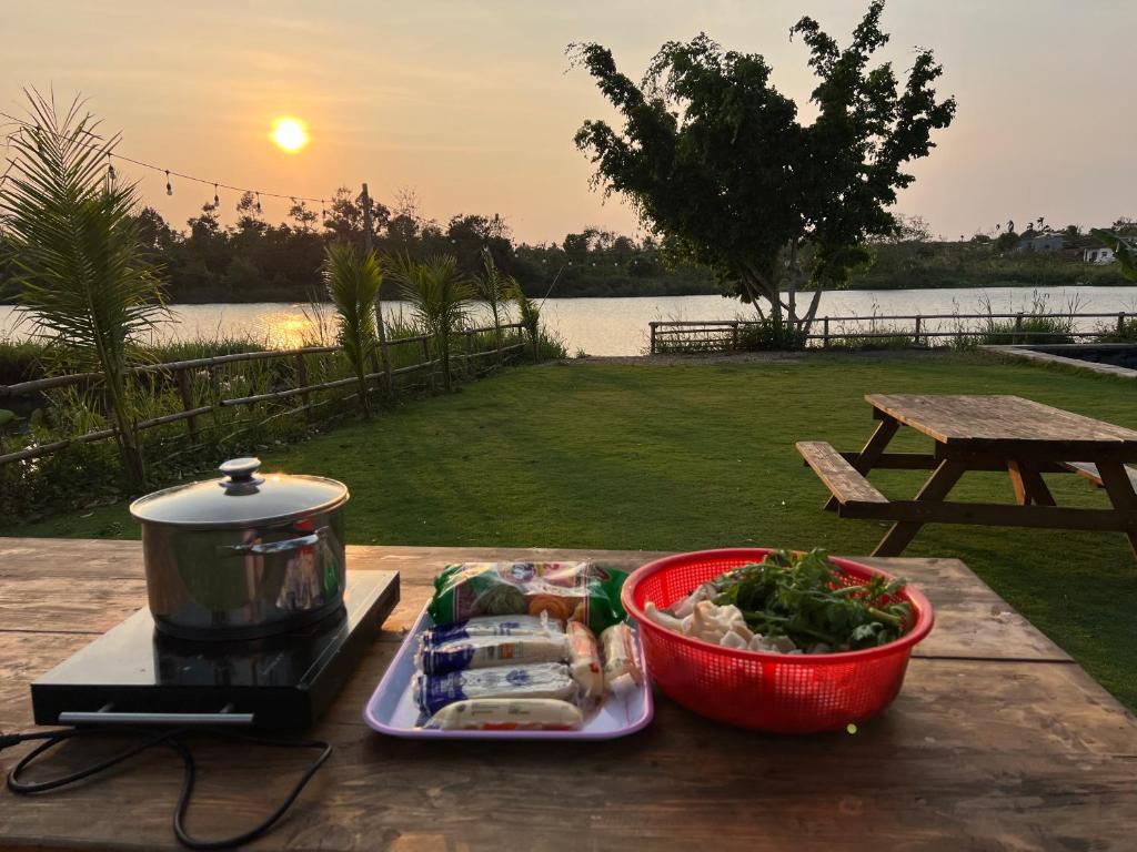 Binh An lake view